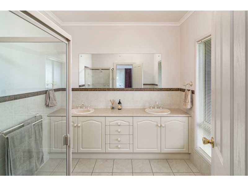 1421 Military Road, Dawesley SA 5252