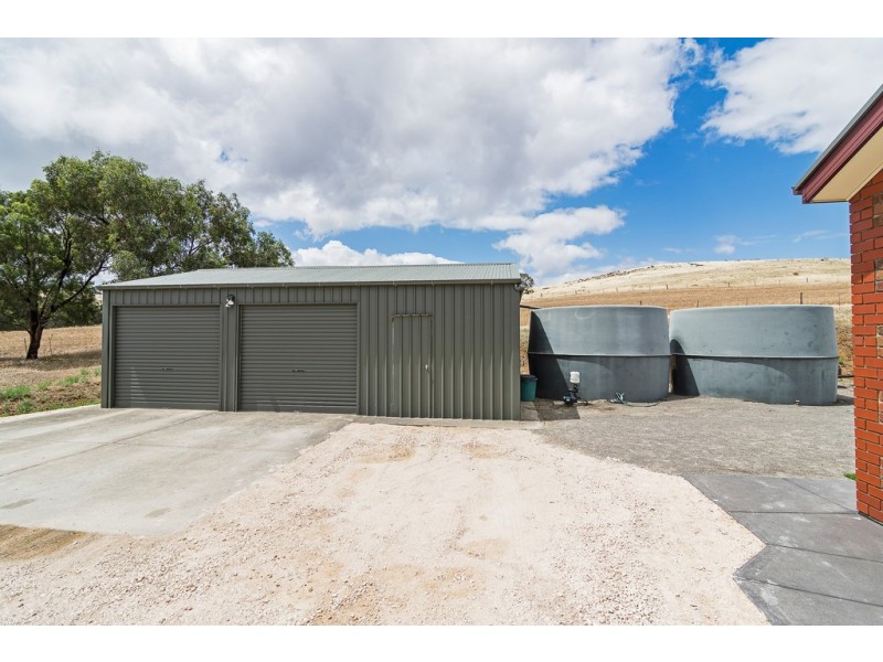 1421 Military Road, Dawesley SA 5252