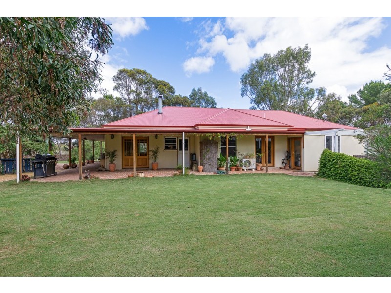 129 Nine Mile Road, Strathalbyn SA 5255