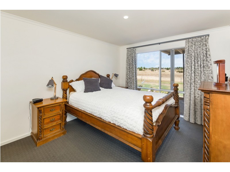 16 Kelsey Road, Wellington East SA 5259