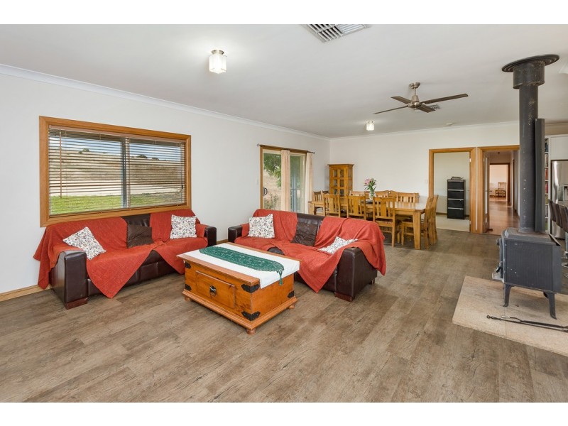 358 Klenke Road, Red Creek SA 5255