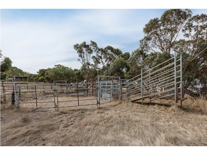 358 Klenke Road, Red Creek SA 5255