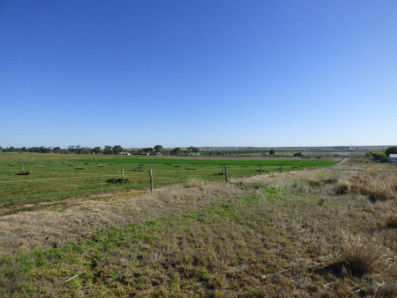 Lot 358 Jervois Road, Woods Point SA 5253