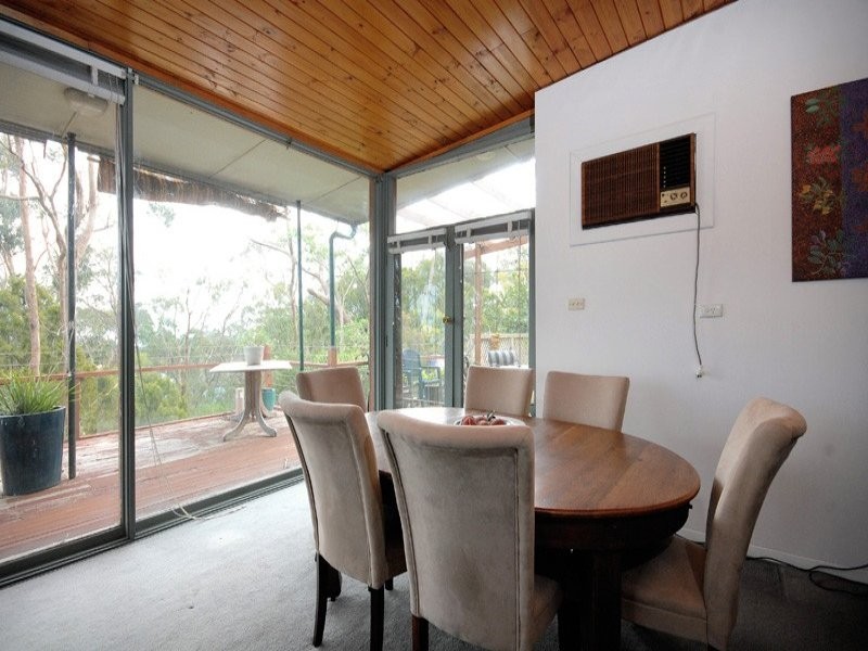 3 Blackburn Drive, Crafers SA 5152