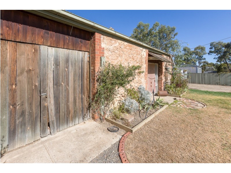 9 Montefiore Street, Callington SA 5254