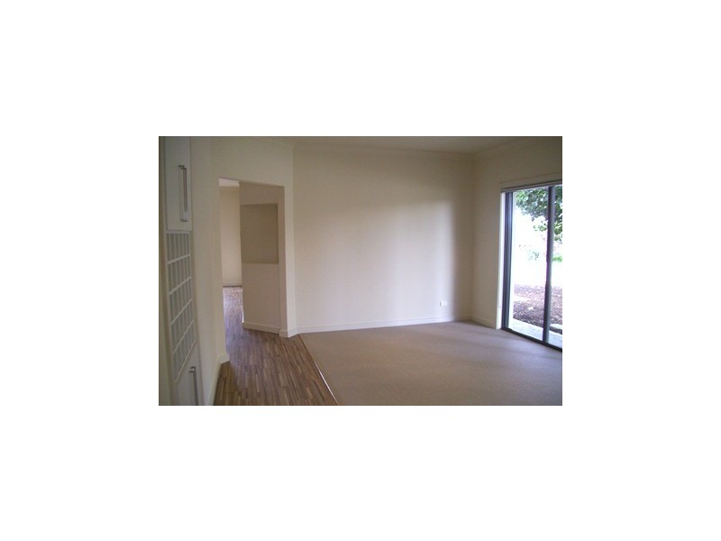 2 Duchess Court, Mount Barker SA 5251