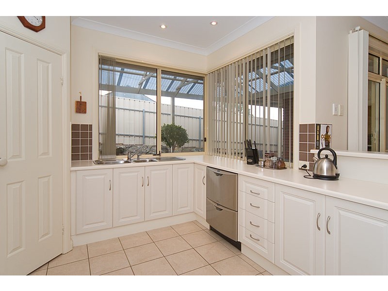 1  Silverwood Drive, Mount Barker SA 5251