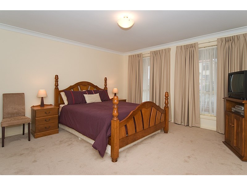 1  Silverwood Drive, Mount Barker SA 5251