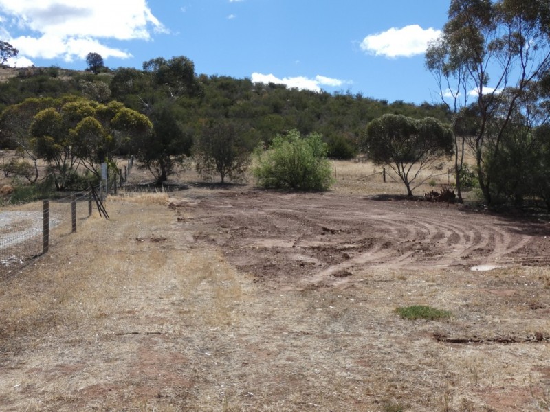 25 Young Road, Kanmantoo SA 5252
