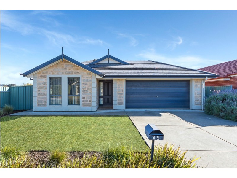 14 Strathmont Drive, Strathalbyn SA 5255
