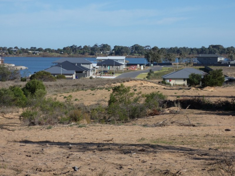 Lot 948 Pangarinda Drive, Wellington East SA 5259