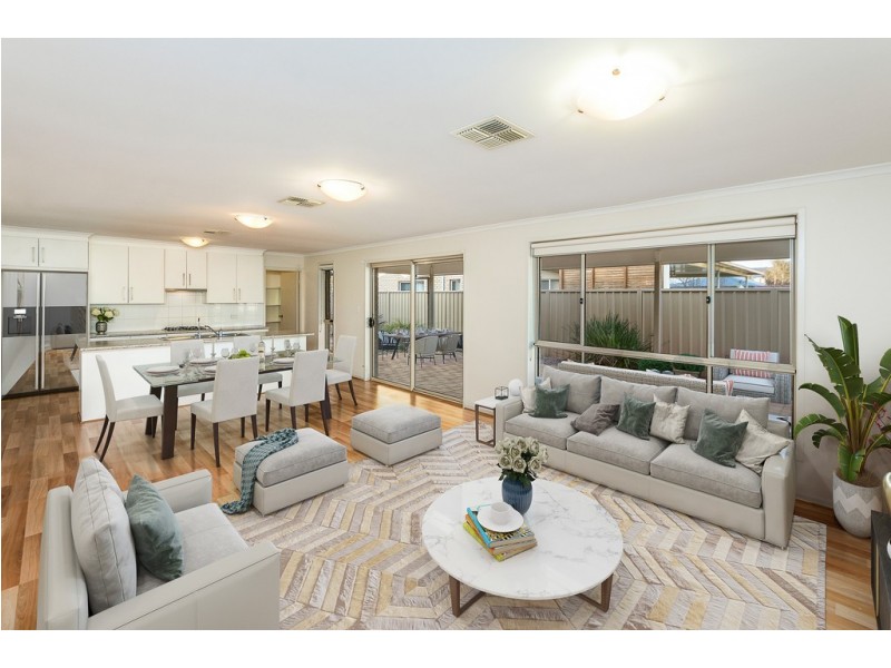 13 Telegraph Road, Seaford Meadows SA 5169