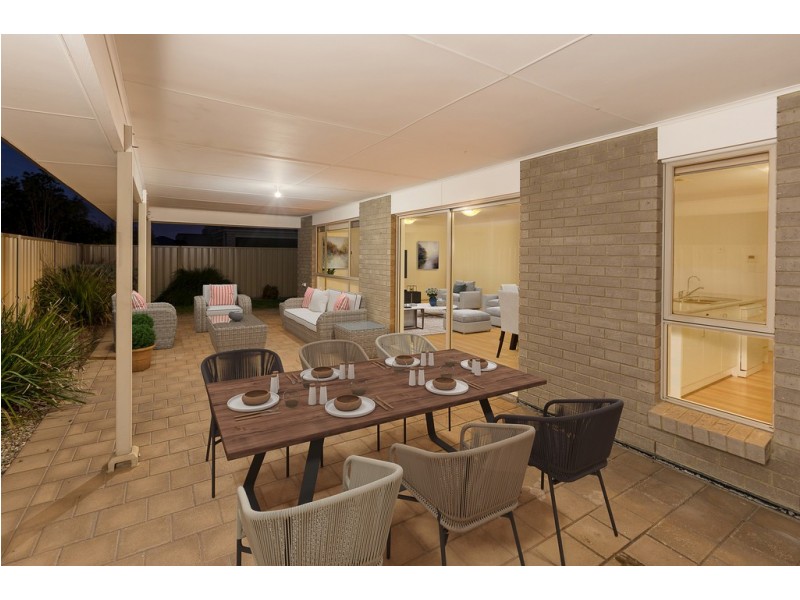 13 Telegraph Road, Seaford Meadows SA 5169