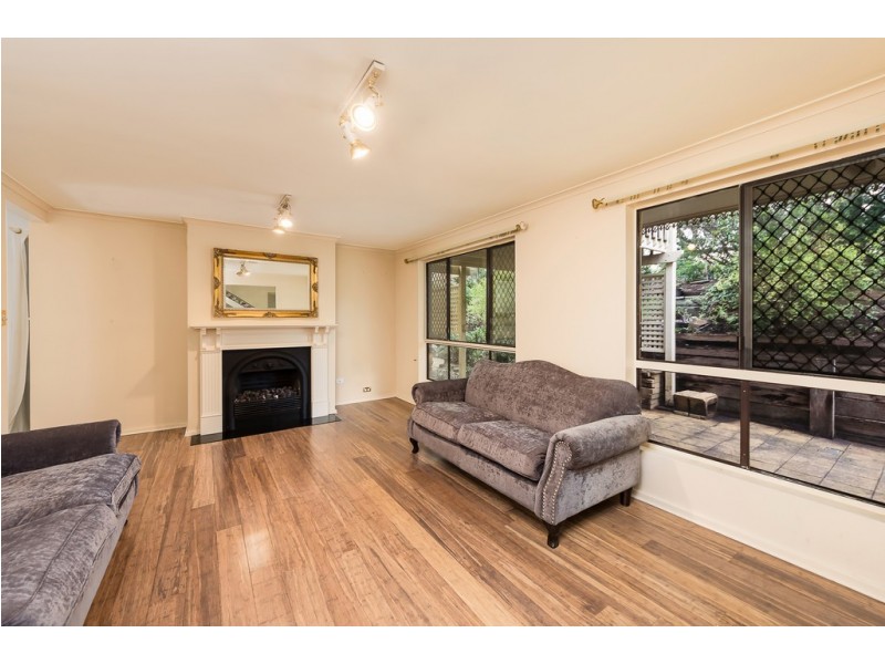 73 and 73A Bellaview Road, Flagstaff Hill SA 5159