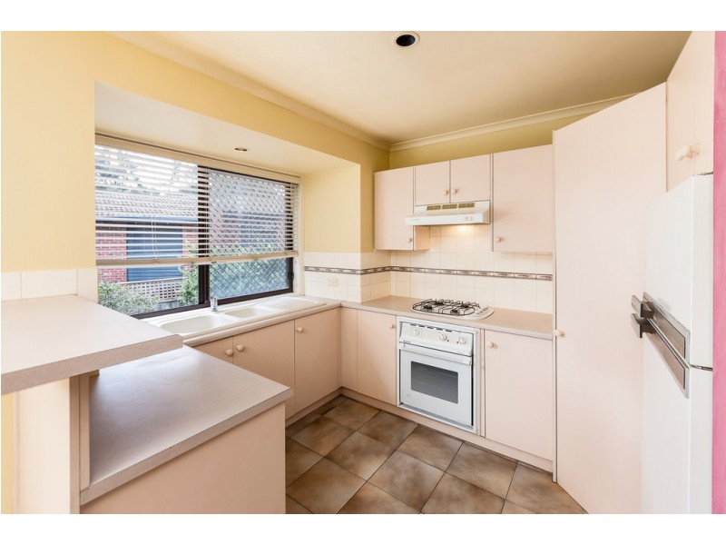 73 and 73A Bellaview Road, Flagstaff Hill SA 5159