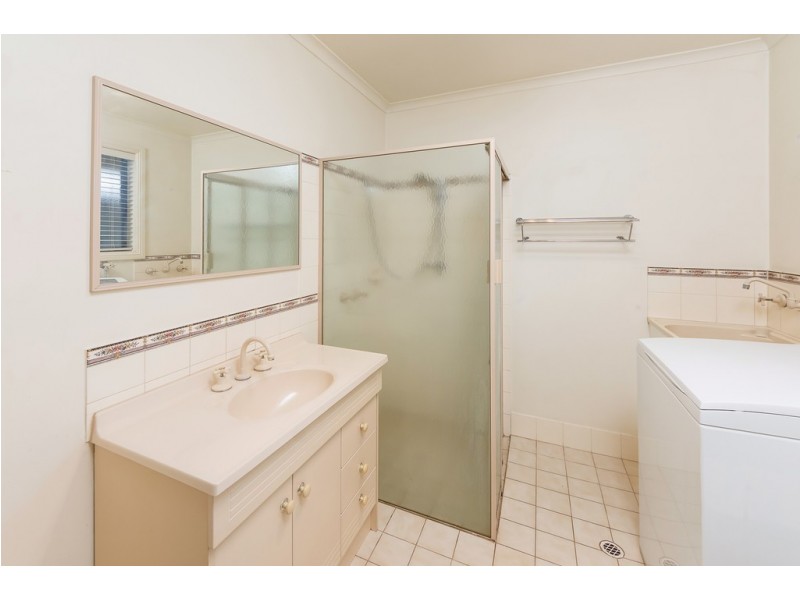 73 and 73A Bellaview Road, Flagstaff Hill SA 5159