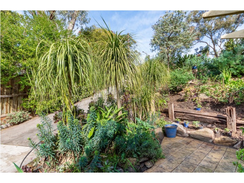 73 and 73A Bellaview Road, Flagstaff Hill SA 5159