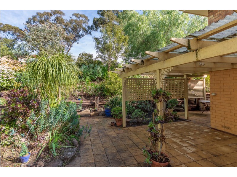 73 and 73A Bellaview Road, Flagstaff Hill SA 5159