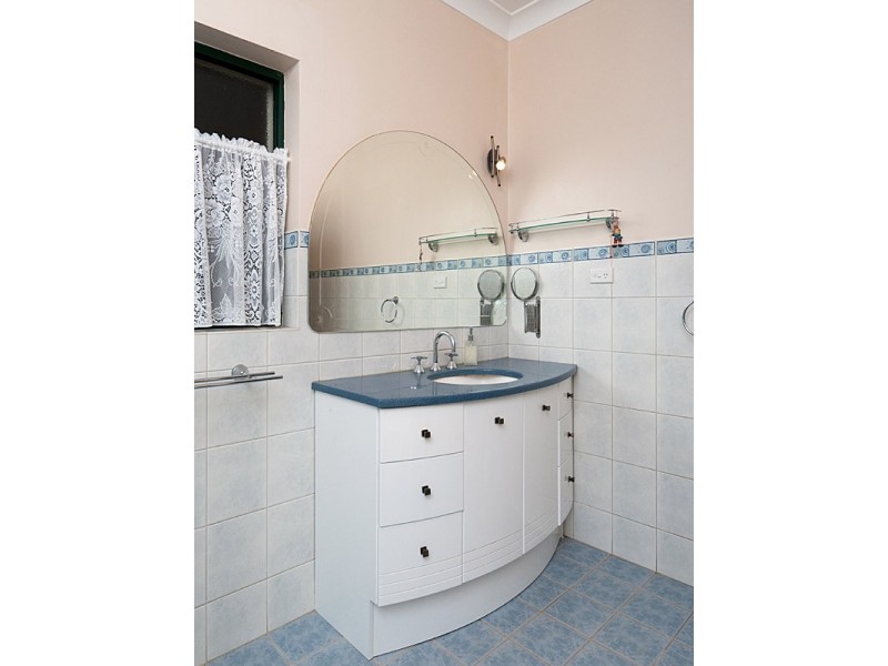 6 Hillside Court, Mount Barker SA 5251