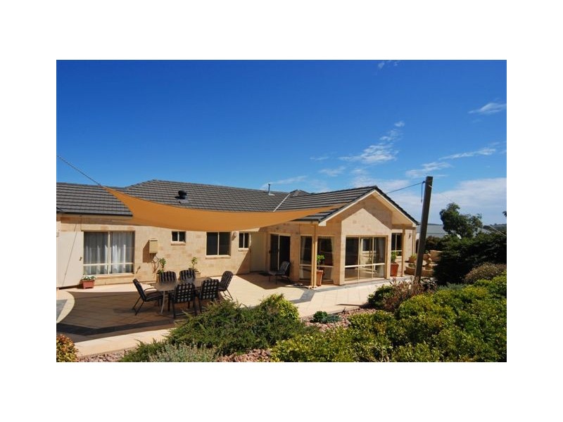 16 Tremayne Drive, Mount Barker SA 5251