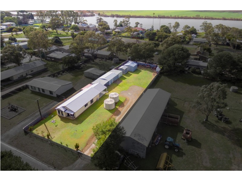 12 Bowmann Street, Wellington SA 5259