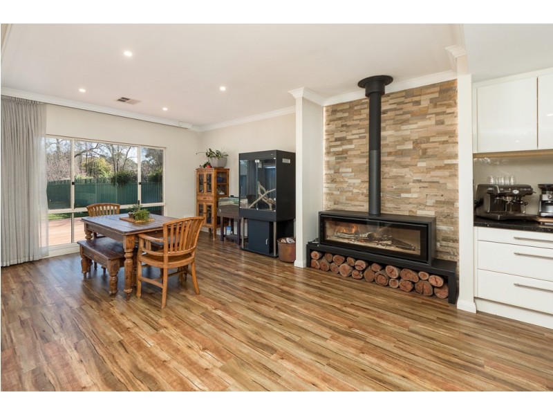 13 Thiele Grove, Hahndorf SA 5245