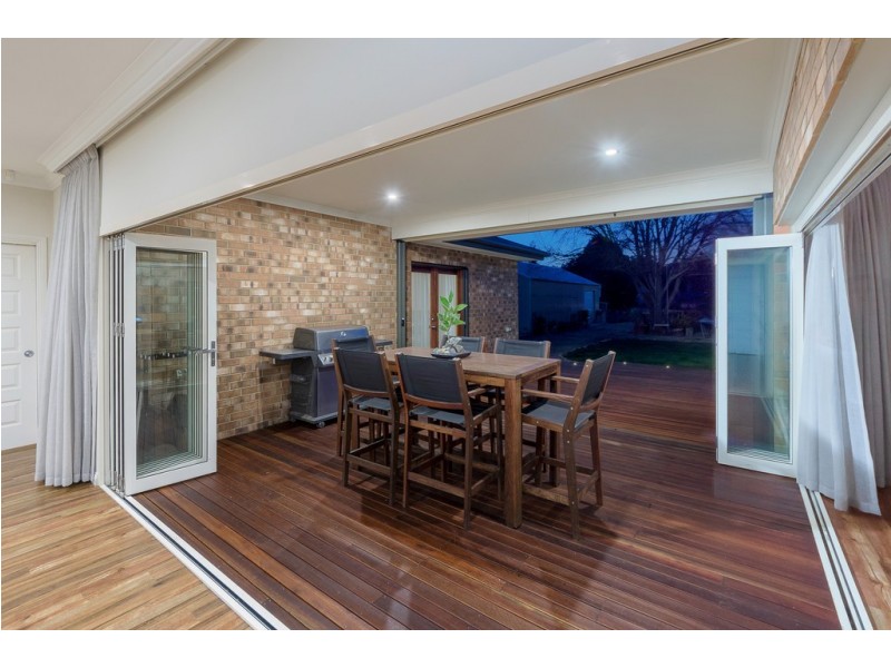 13 Thiele Grove, Hahndorf SA 5245