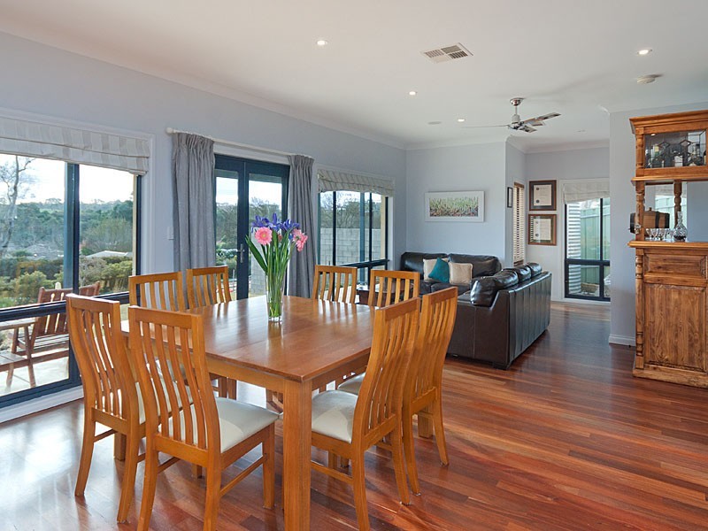 94 Onkaparinga Valley Road, Woodside SA 5244