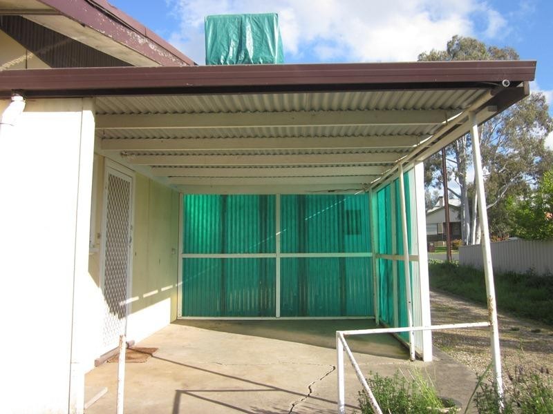 16 Hampden Road, Mount Barker SA 5251