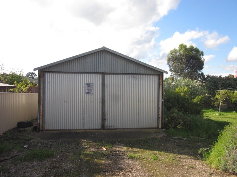 16 Hampden Road, Mount Barker SA 5251