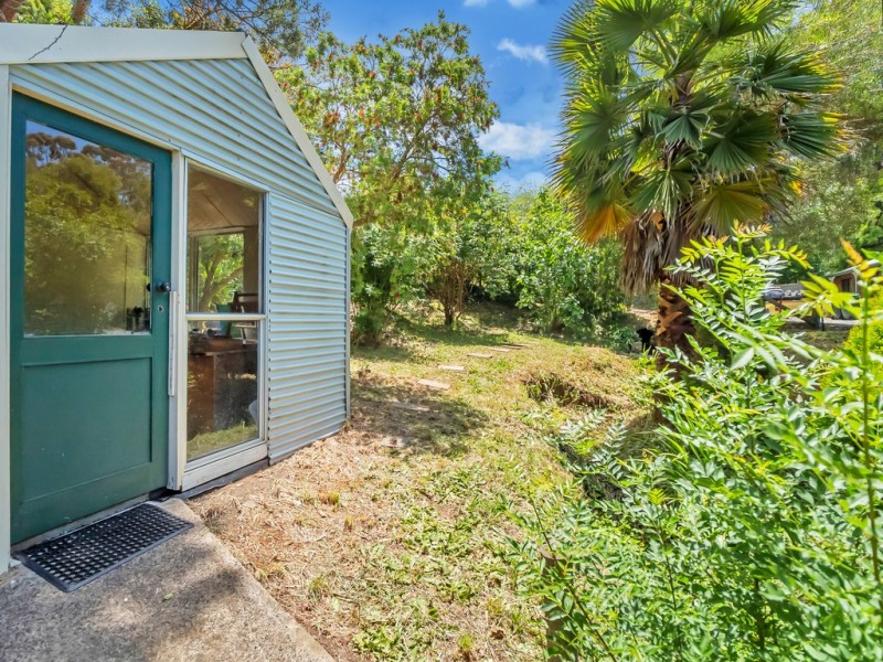 11 Avoca Avenue, Bridgewater SA 5155