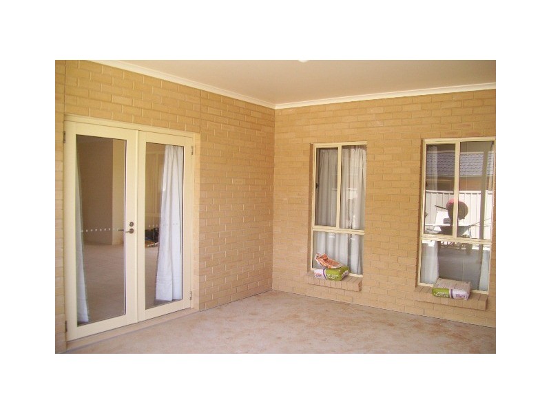 5 Ongloe Close, Mount Barker SA 5251