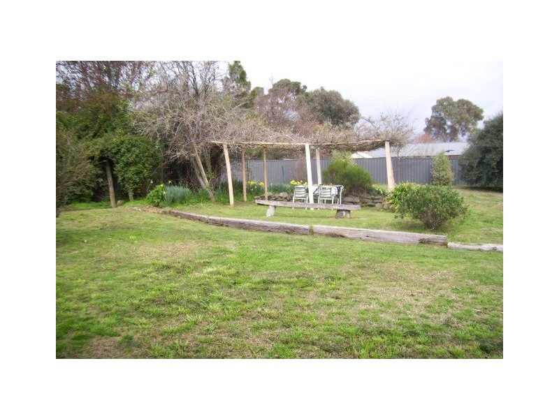 25 Cameron Road, Mount Barker SA 5251