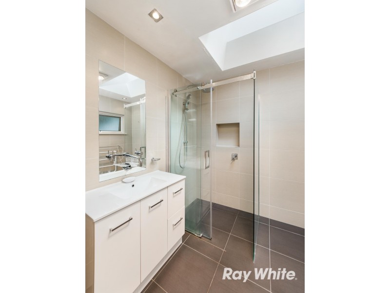 18 George Avenue, Crafers West SA 5152