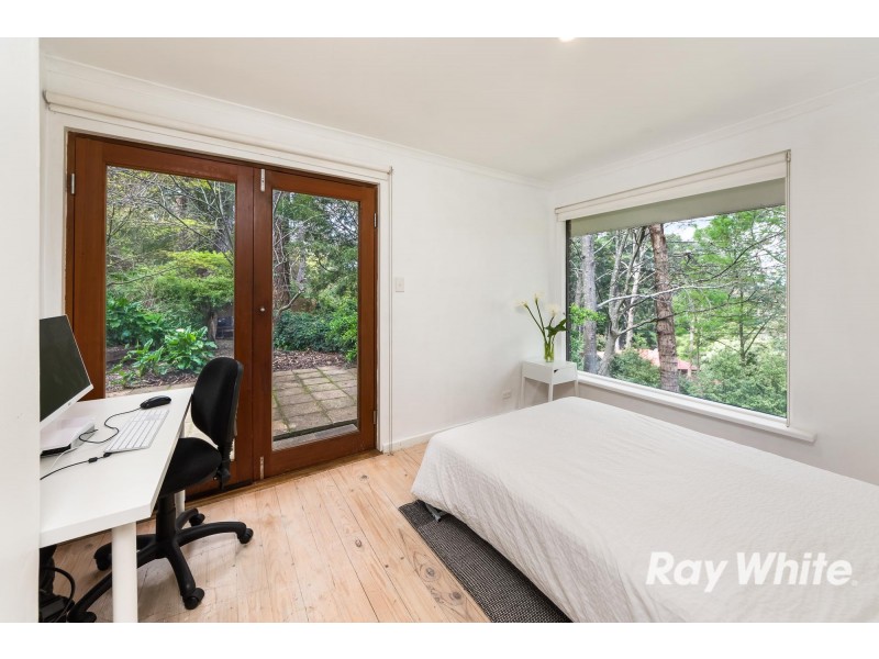 18 George Avenue, Crafers West SA 5152