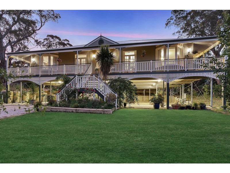 30 Claret Ash Drive, Mount Barker SA 5251