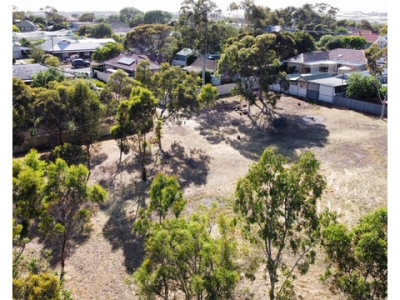 5 Way Street, Strathalbyn SA 5255