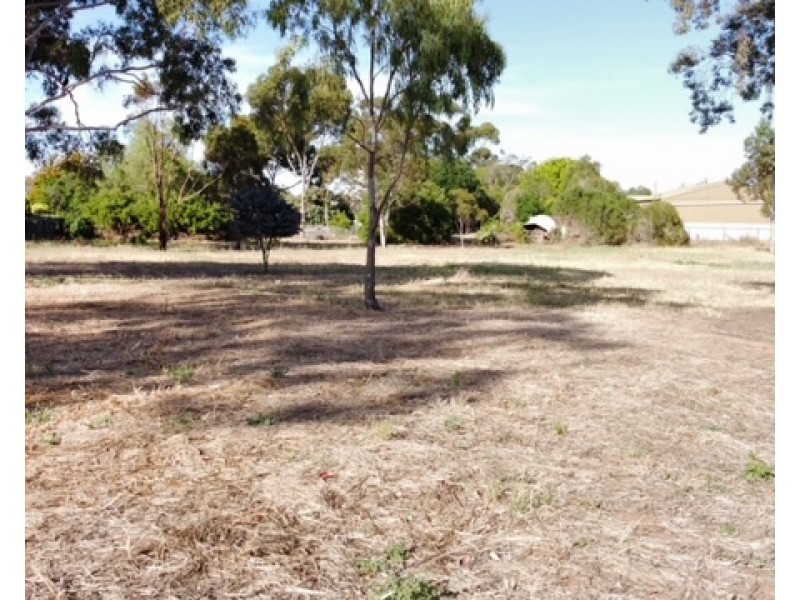 5 Way Street, Strathalbyn SA 5255