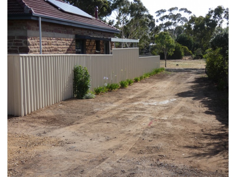 5 Way Street, Strathalbyn SA 5255