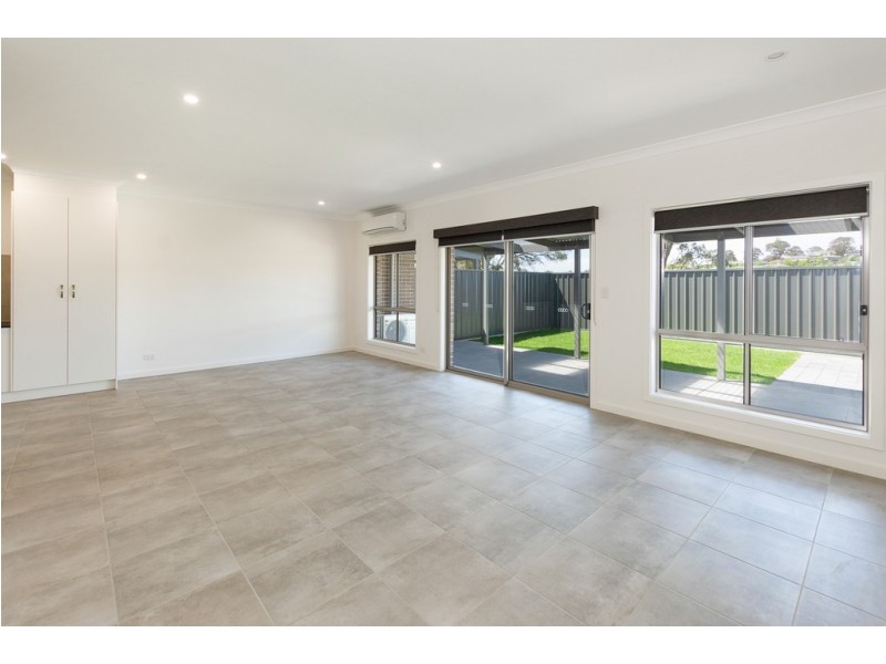 1/31 Wycombe Drive, Mount Barker SA 5251