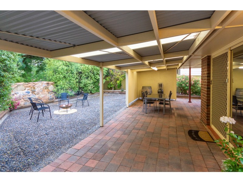 6 McLaren Flat Road, Kangarilla SA 5157