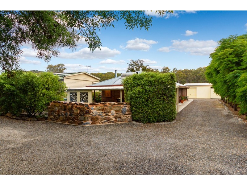 6 McLaren Flat Road, Kangarilla SA 5157