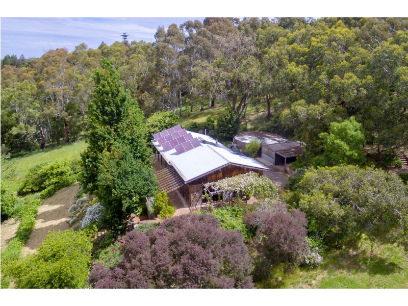 92 Ridge Road, Summertown SA 5141