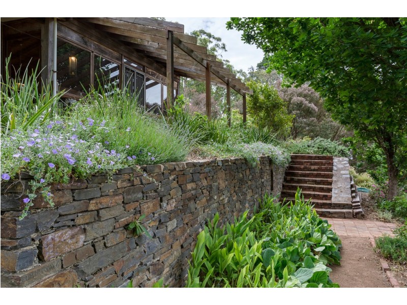 92 Ridge Road, Summertown SA 5141