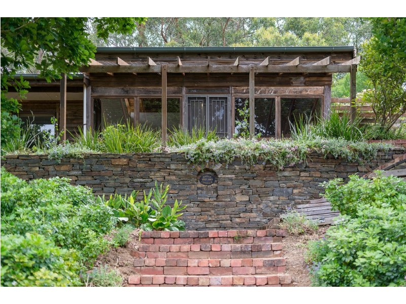 92 Ridge Road, Summertown SA 5141