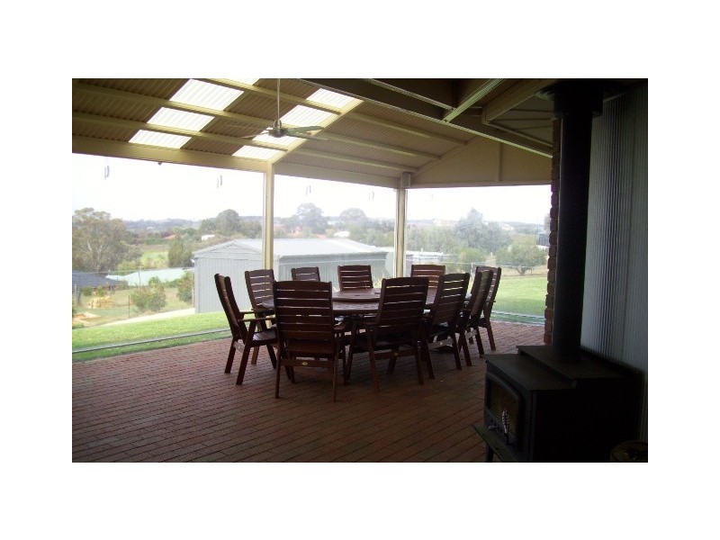 136 Burnbank Way, Mount Barker SA 5251