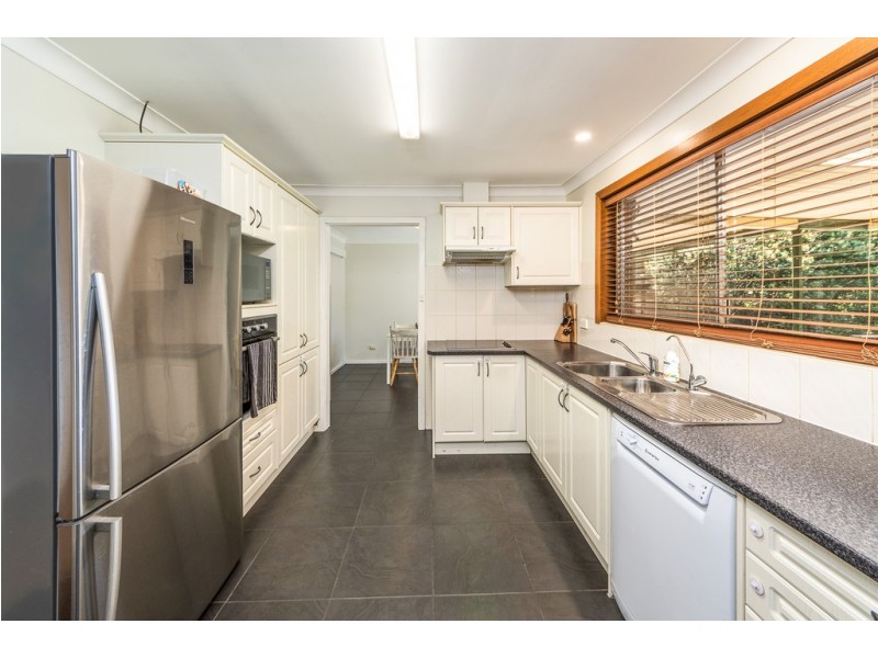 63 Albert Road, Mount Barker SA 5251