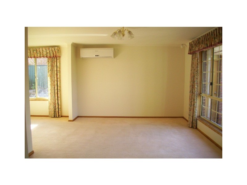 37 Adelaide Road, Mount Barker SA 5251