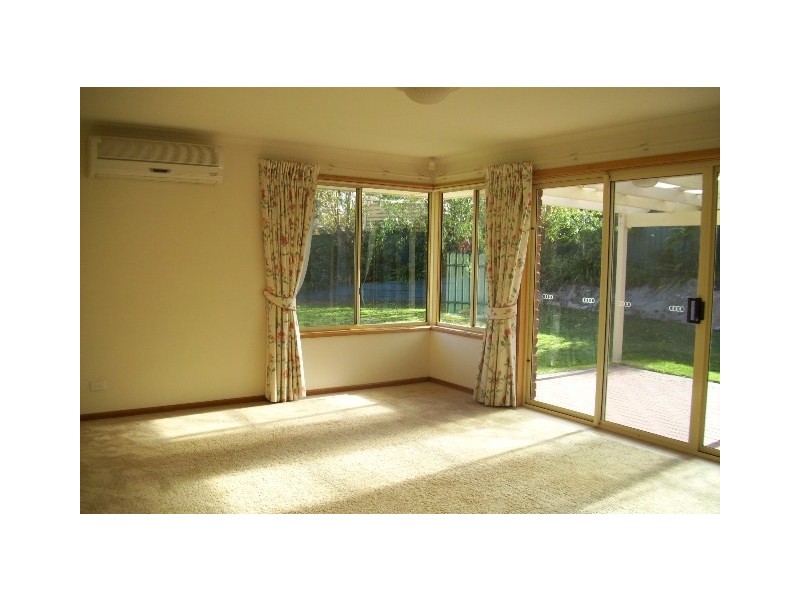 37 Adelaide Road, Mount Barker SA 5251