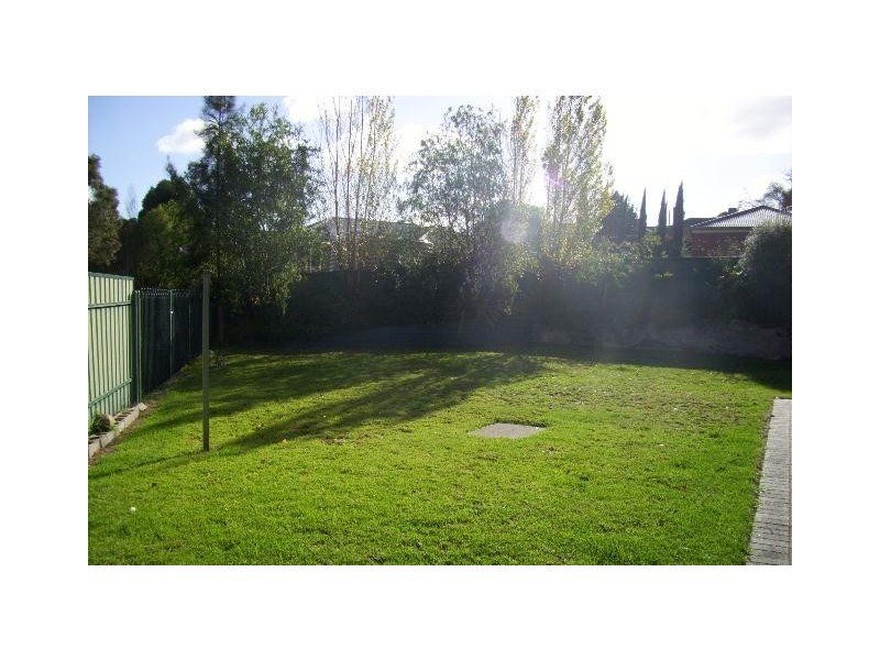 37 Adelaide Road, Mount Barker SA 5251